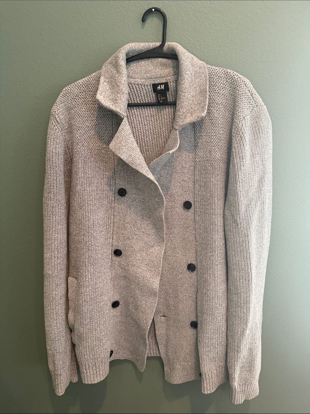 H&M Men's Light Gray Shawl-Collar Double-Breasted Cardigan